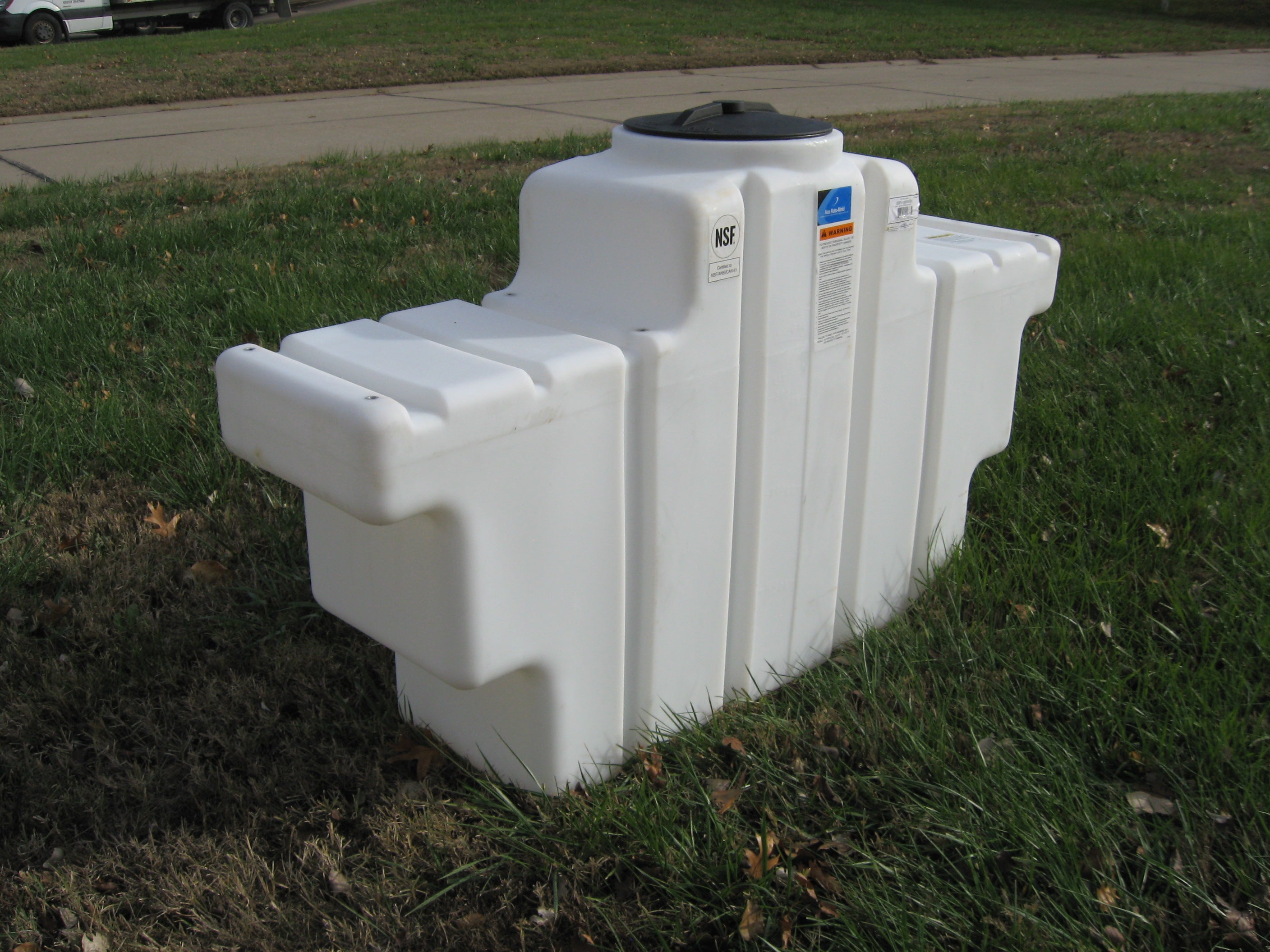 Ace Roto Mold 100 Gallon Space Saver Tank SSPU0100-70 · Westheffer