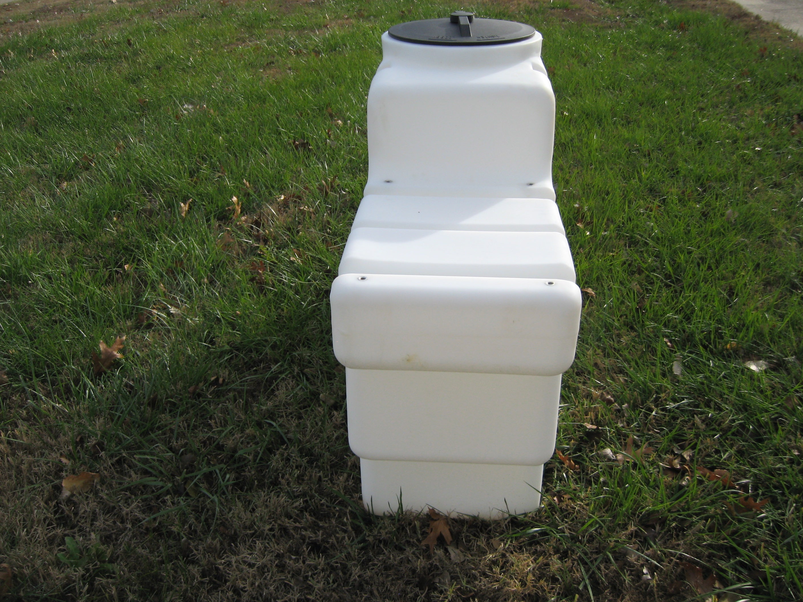 Ace Roto Mold 100 Gallon Space Saver Tank SSPU0100-70 · Westheffer