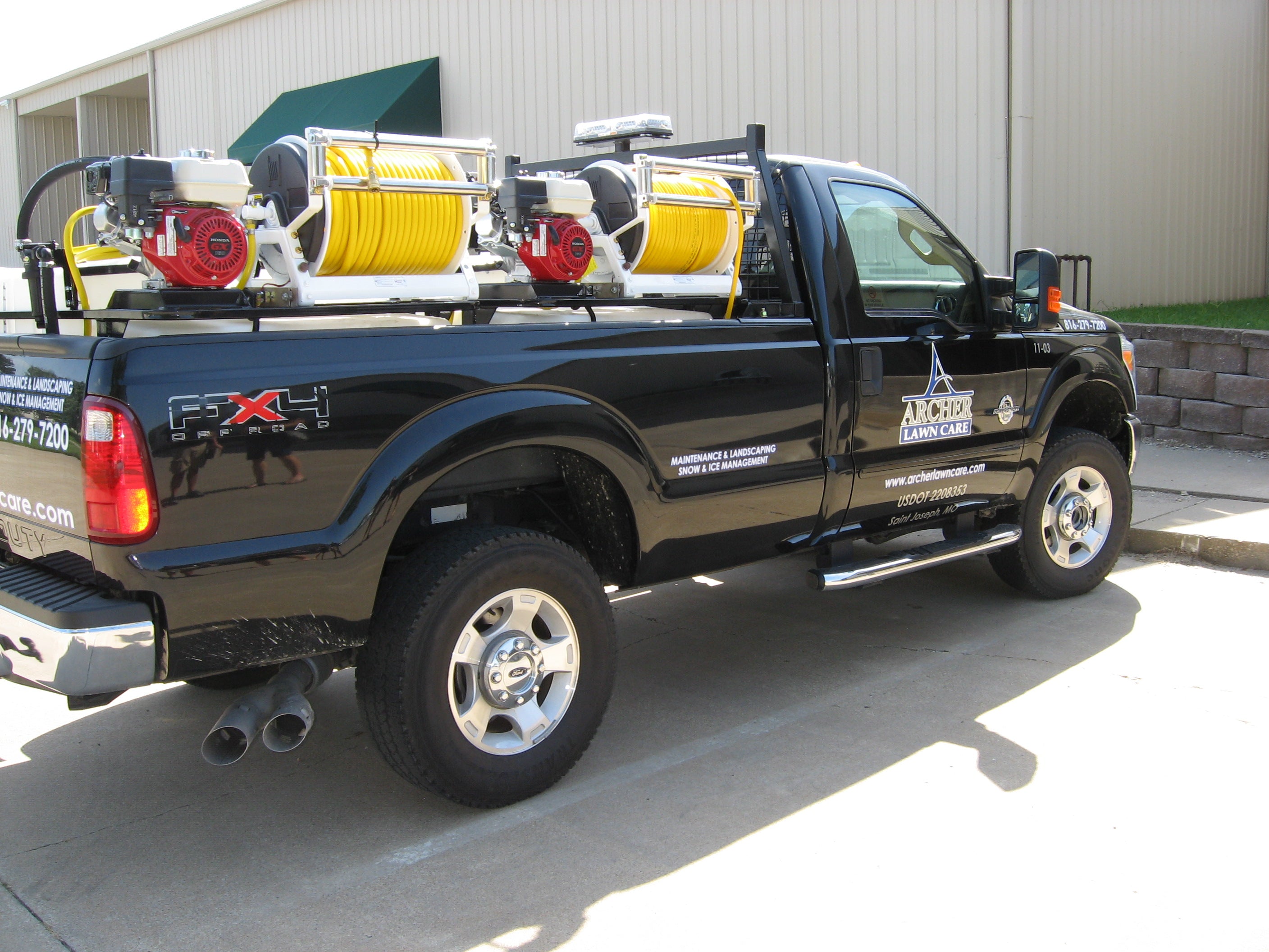 Space Saver 200 Gallon Sprayer