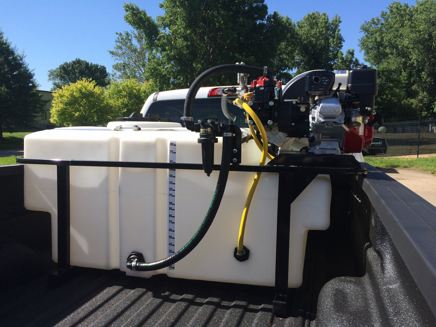 Space Saver 200 Gallon Sprayer