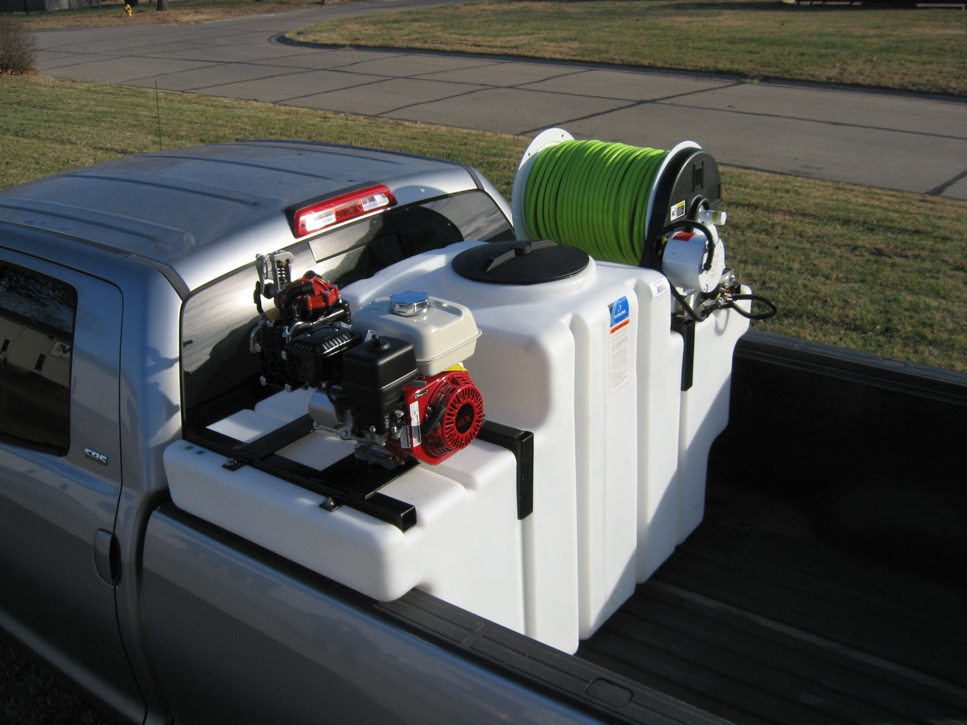 Compact 200 Gallon Sprayer