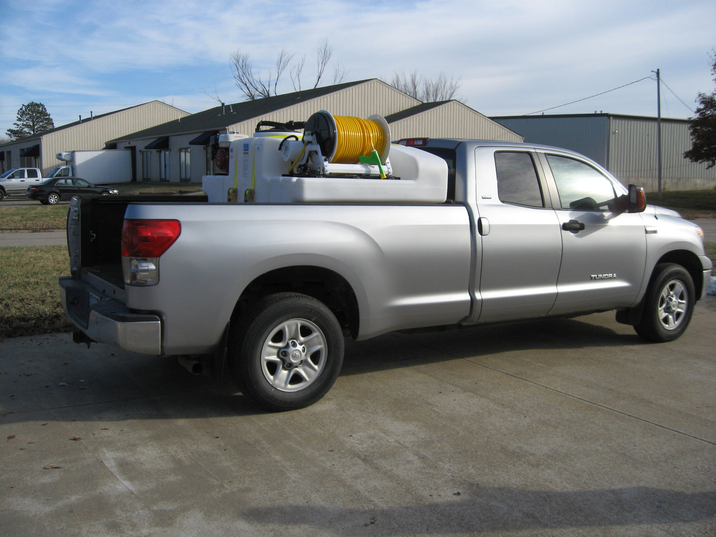 400 Gallon Space Saver Sprayer